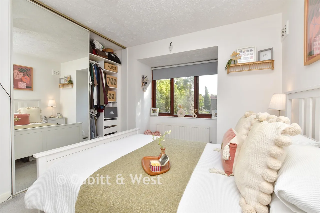 The Downsway, Sutton, SM2, photo 13