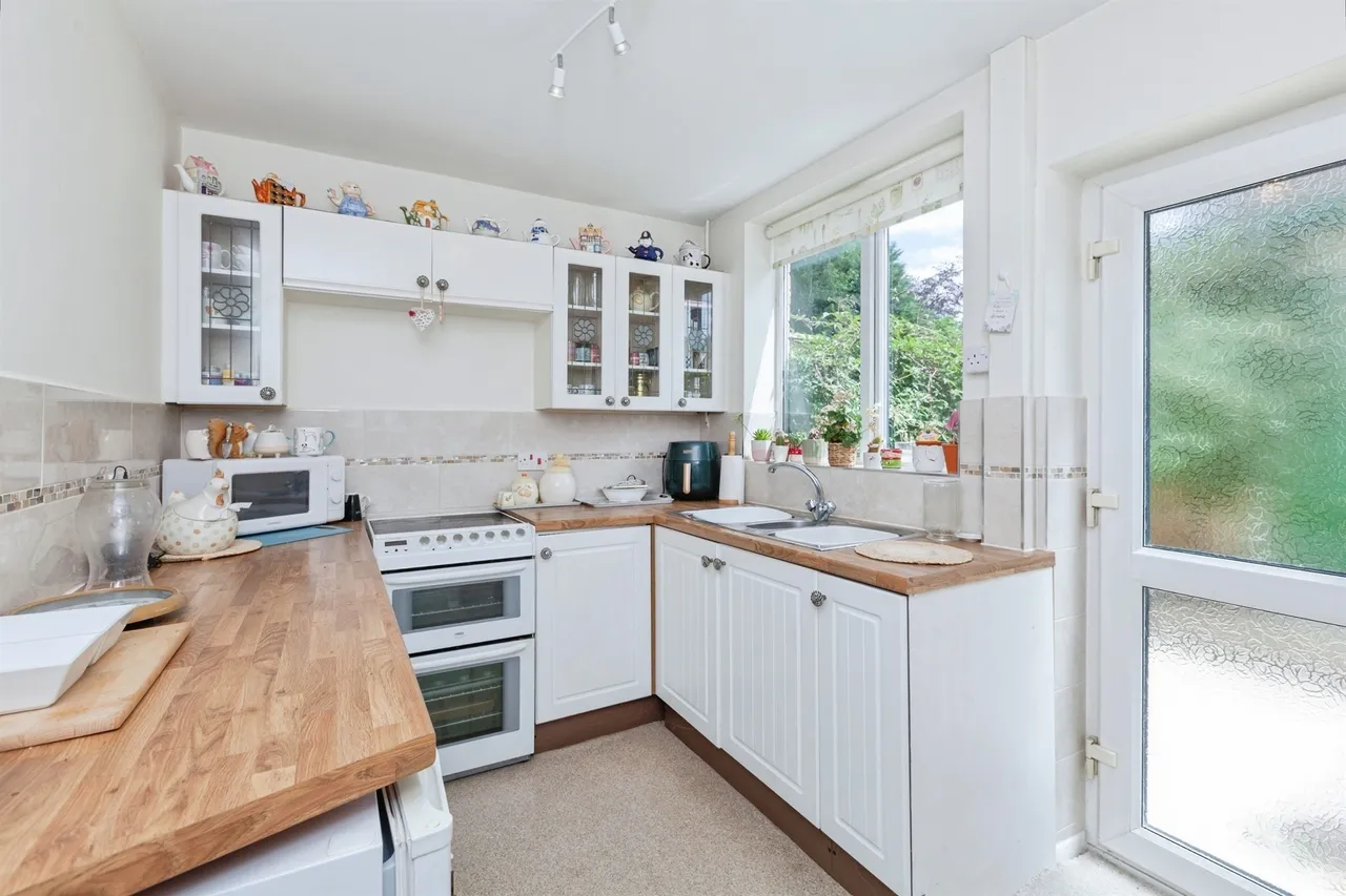 Silverton Road, Oadby, LE2, photo 6