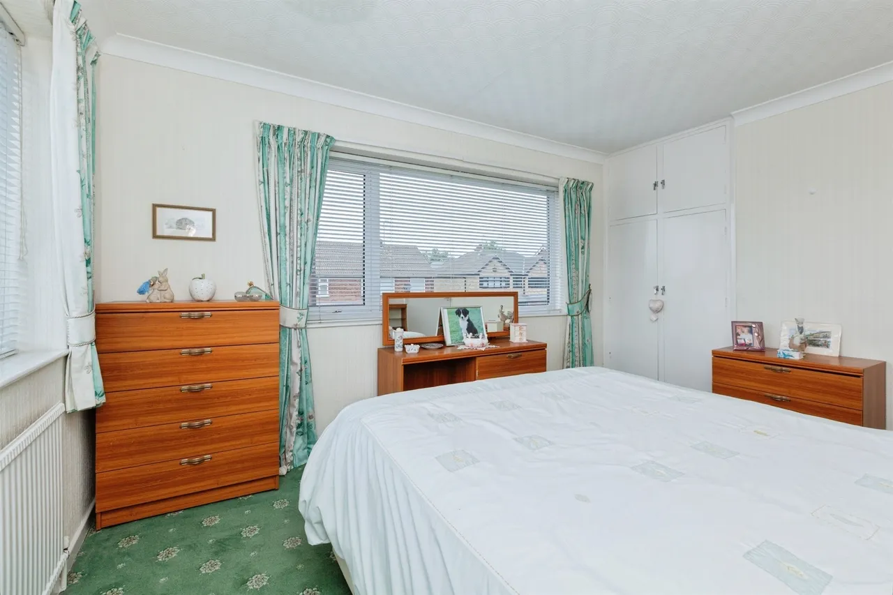 Silverton Road, Oadby, LE2, photo 10