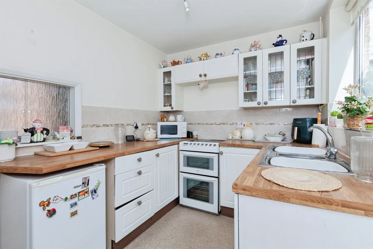 Silverton Road, Oadby, LE2, photo 8