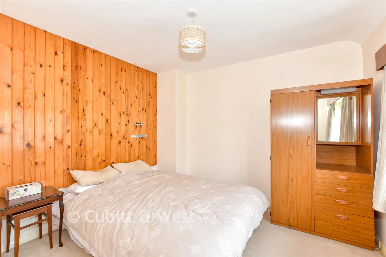Fletcher Place, North Mundham, PO20, photo 7