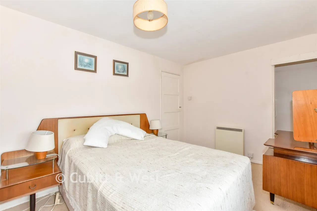 Fletcher Place, North Mundham, PO20, photo 8