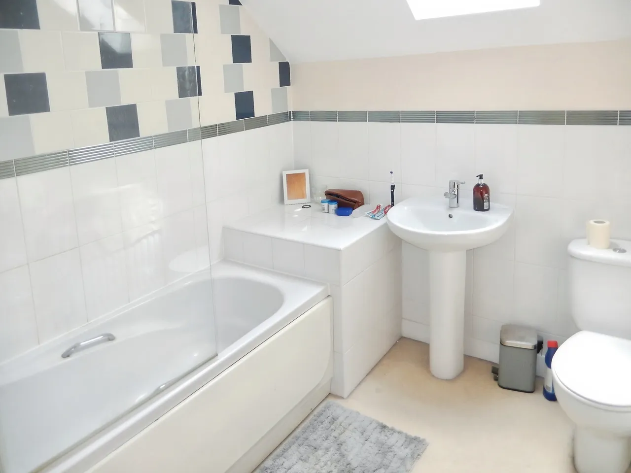 Lady Charlotte Road, Peterborough, PE7, photo 5