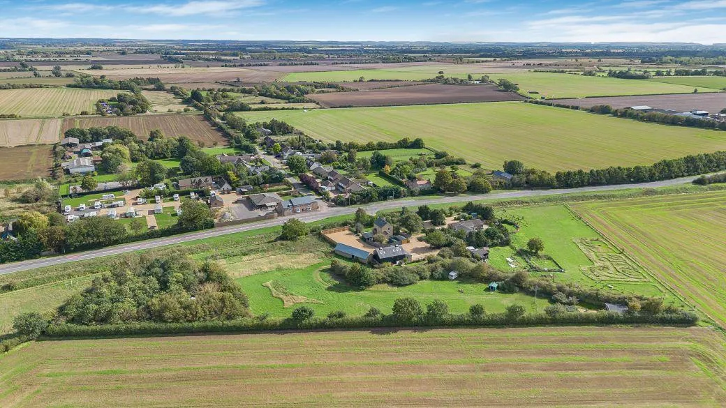4 bed house for sale, Ely Road, Chittering, CB25