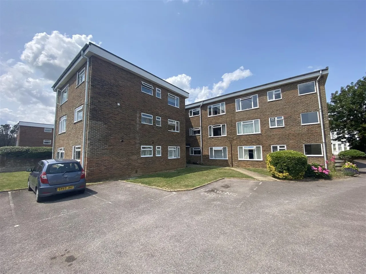 2 bed flat for sale — Rowlands Road, Worthing