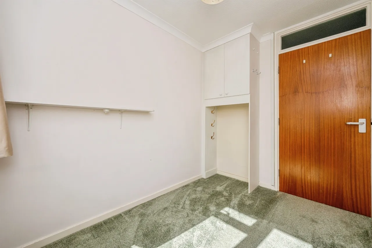 Norbury Court, Allestree, DE22, photo 7