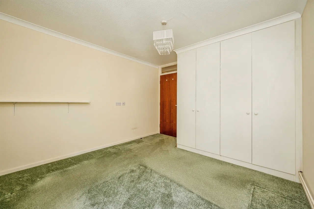 Norbury Court, Allestree, DE22, photo 13