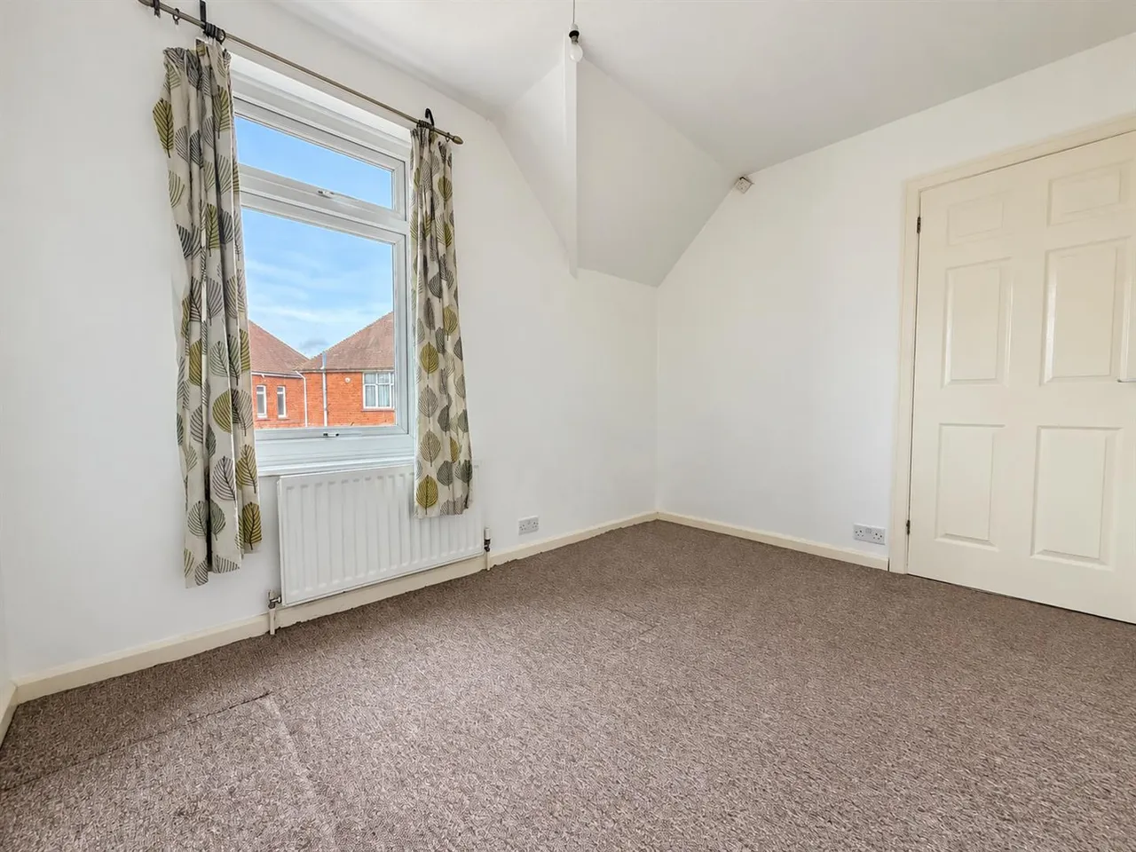 Wartling Road, Eastbourne, BN22, photo 12