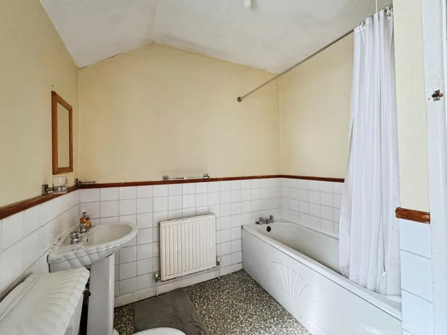 Leckwith Road, Canton, CF11, photo 9