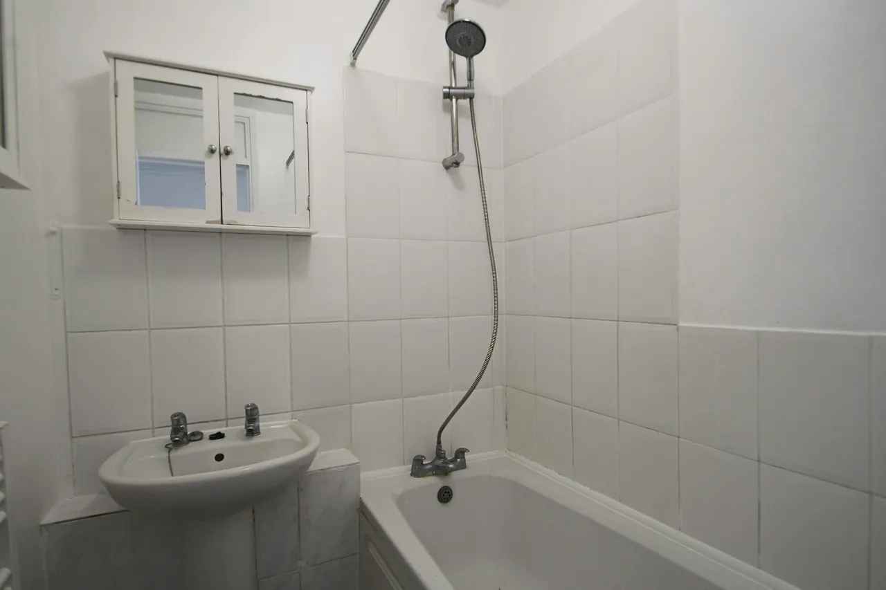 Belvoir Close, London, photo 9