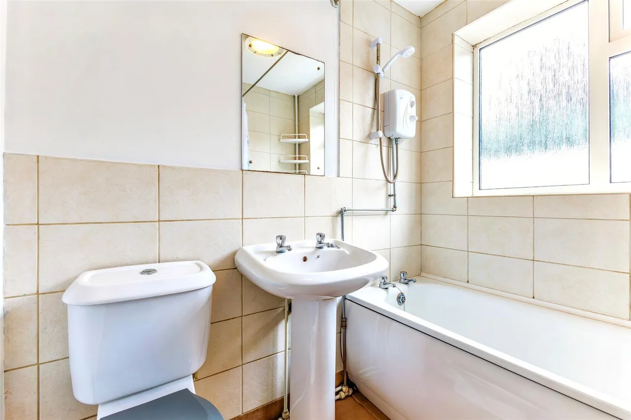 Farleigh Road, Pershore, WR10, photo 18
