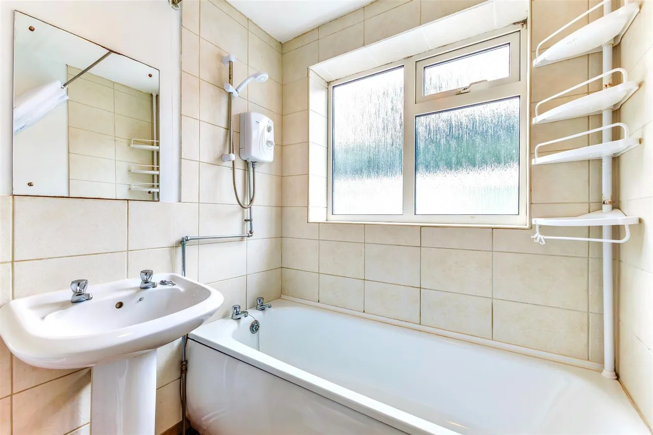 Farleigh Road, Pershore, WR10, photo 19