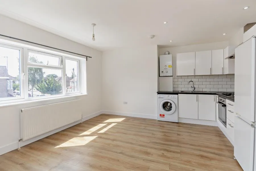 Blenheim Road, Harrow, HA2, photo 2