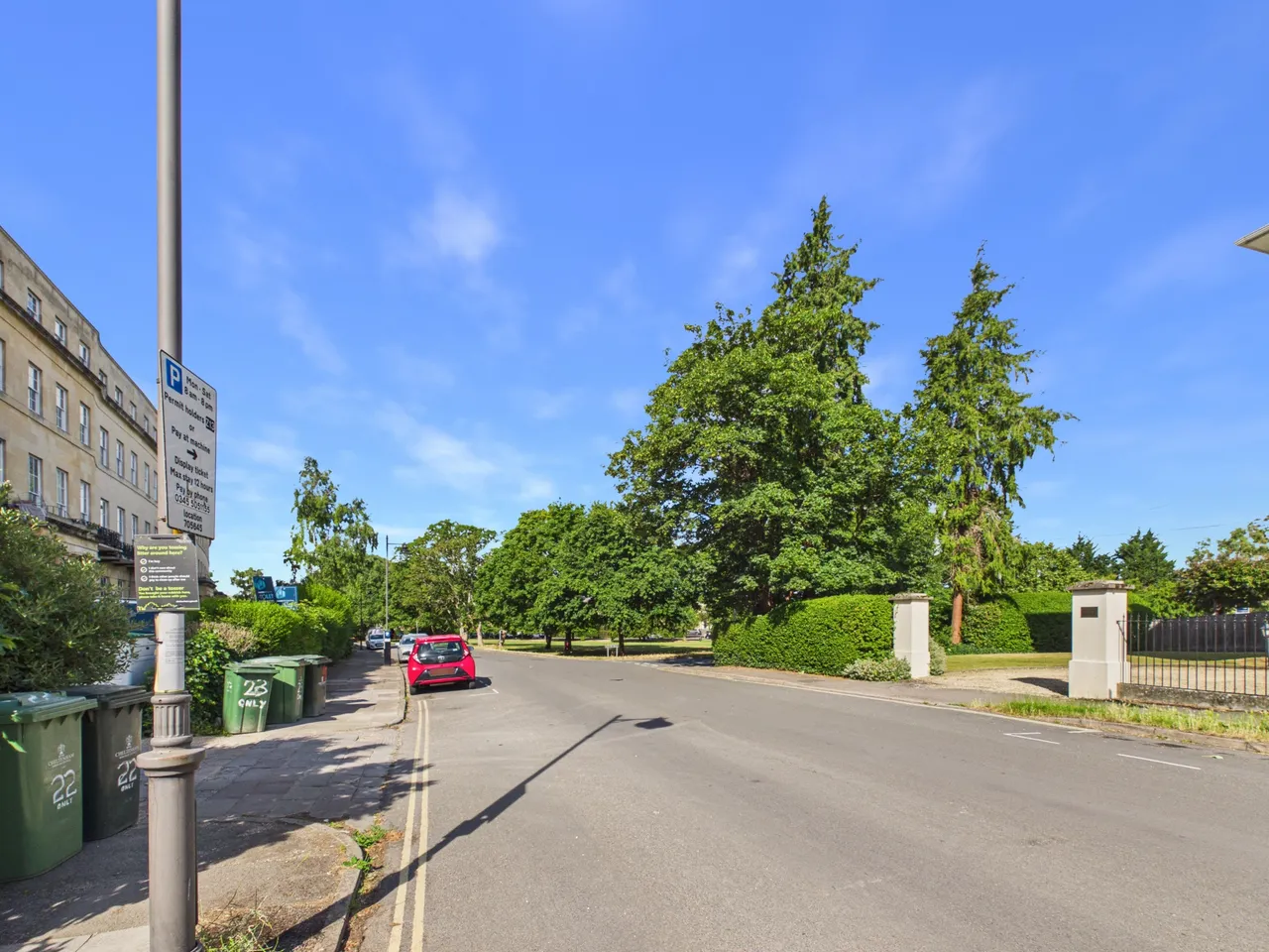 Flat 2, 21 Lansdown Crescent, Cheltenham, GL50 2LF, photo 5