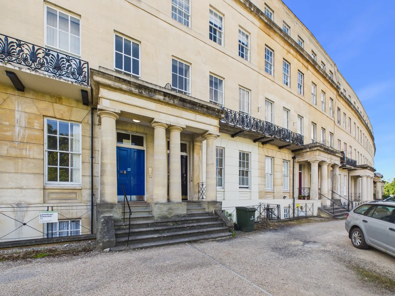 1 bed flat for sale — Flat 2, 21 Lansdown Crescent, Cheltenham, GL50 2LF