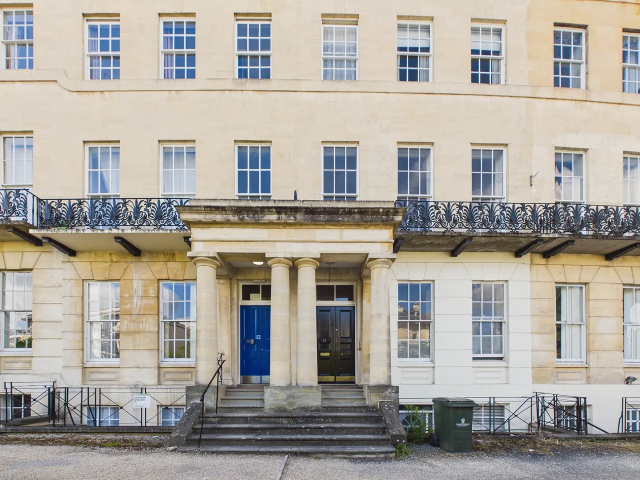 Flat 2, 21 Lansdown Crescent, Cheltenham, GL50 2LF, photo 6