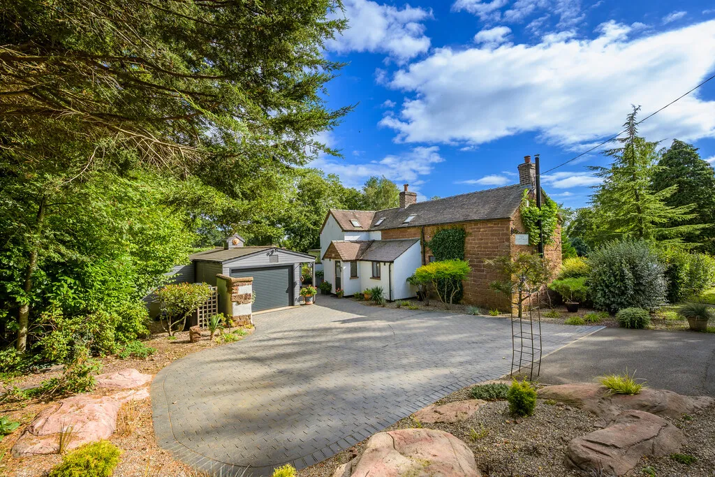 4 bed house for sale, Lockleywood, Hinstock