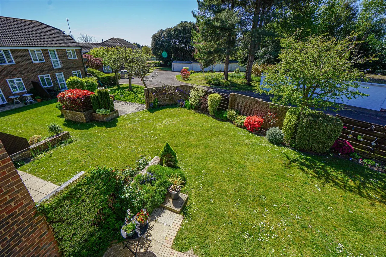 Osbern Close, Bexhill-On-Sea, photo 5