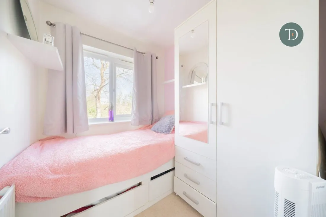 Trinity Road, Ellesmere Port, CH65 5FB, photo 16