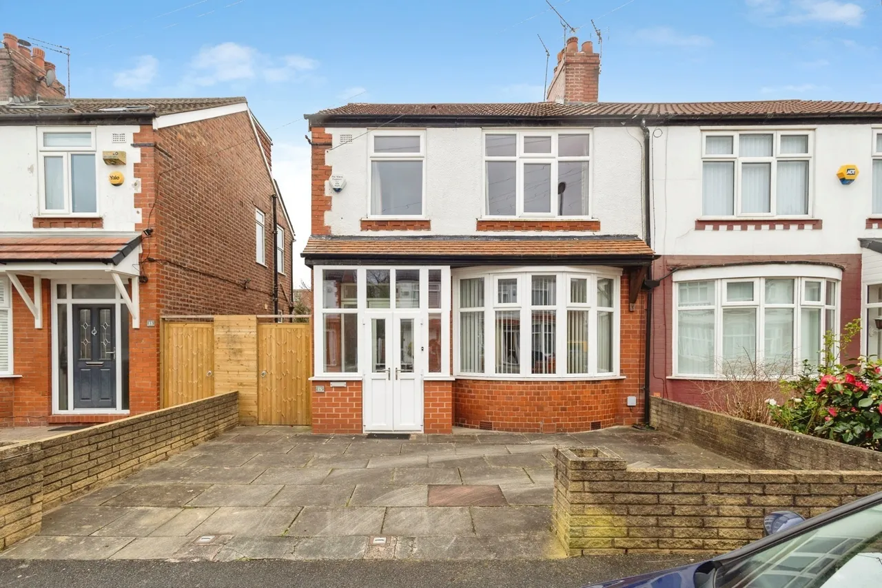 Homestead Crescent, Manchester, Greater Manchester, M19, photo 16