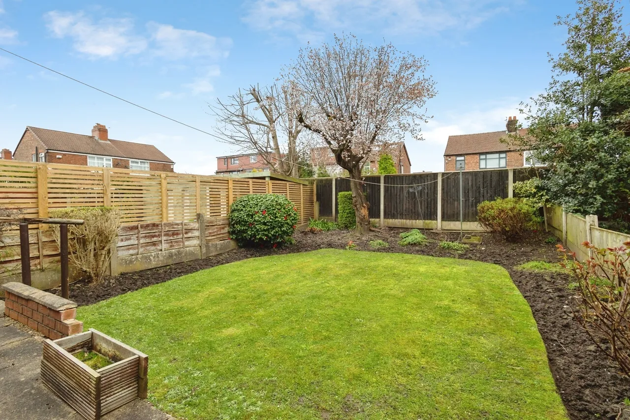 Homestead Crescent, Manchester, Greater Manchester, M19, photo 14