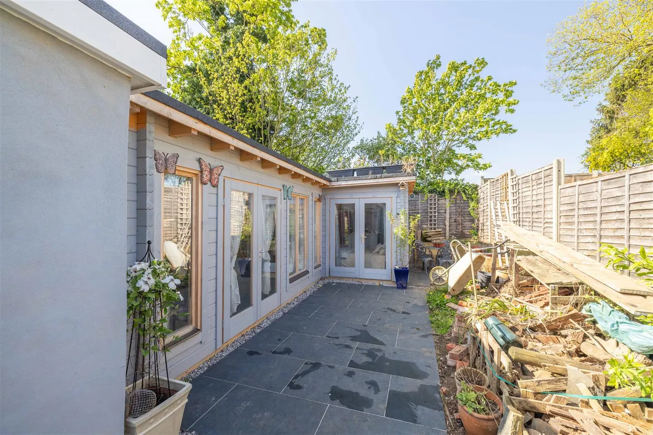Grove Close, Old Windsor, Windsor, SL4 2LY, photo 25