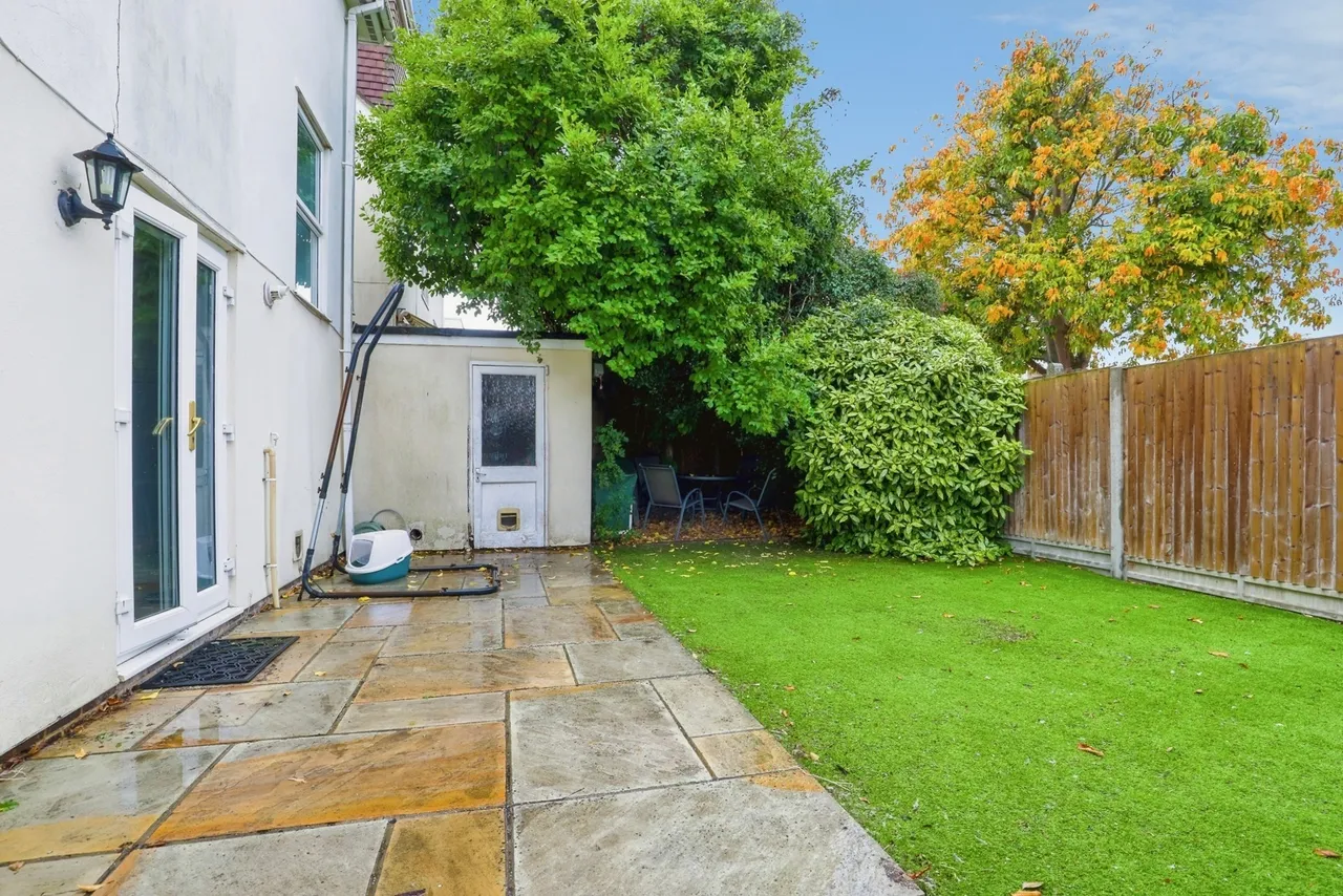 Maidstone Road, Rochester, ME1, photo 17
