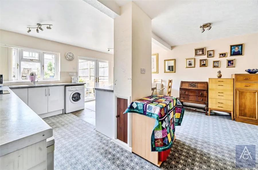 Portfield Close, Buckingham, MK18, photo 8