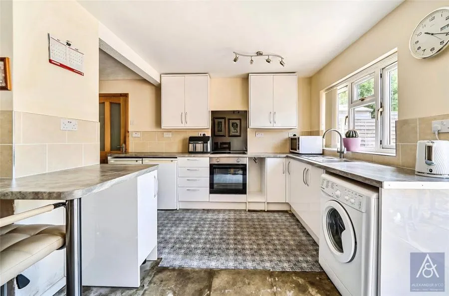 Portfield Close, Buckingham, MK18, photo 12