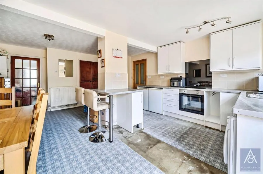 Portfield Close, Buckingham, MK18, photo 2