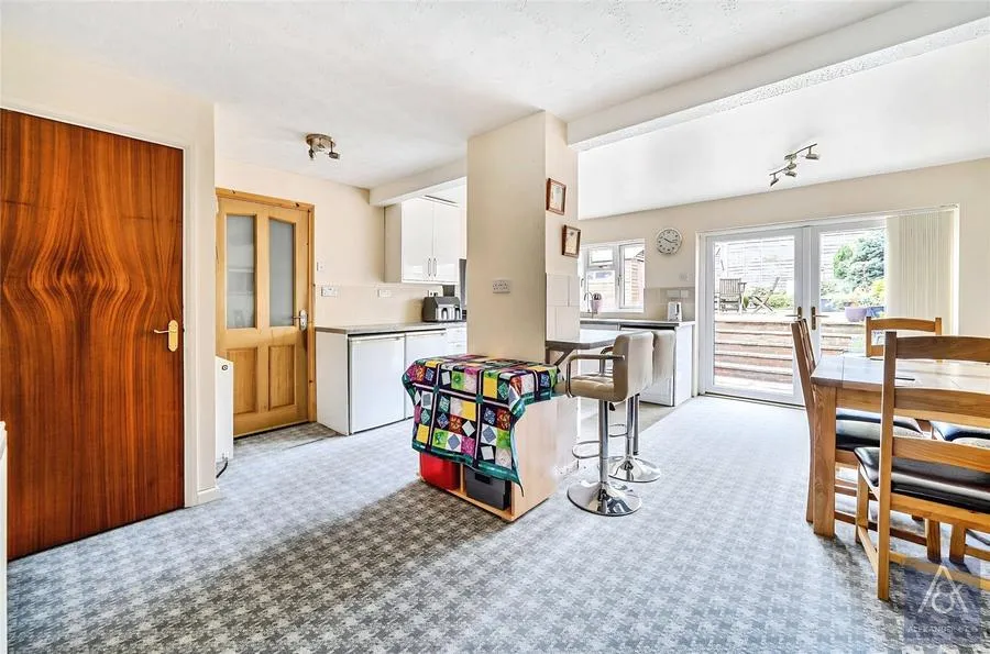 Portfield Close, Buckingham, MK18, photo 15
