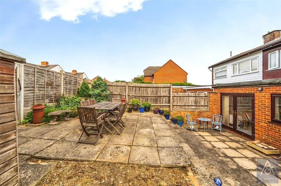 Portfield Close, Buckingham, MK18, photo 18