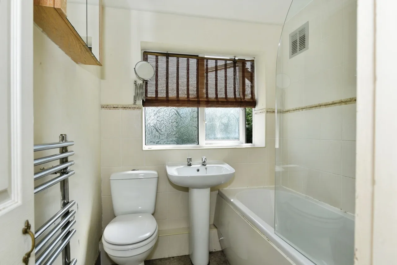 Youlgreave Drive, Sheffield, S12, photo 6