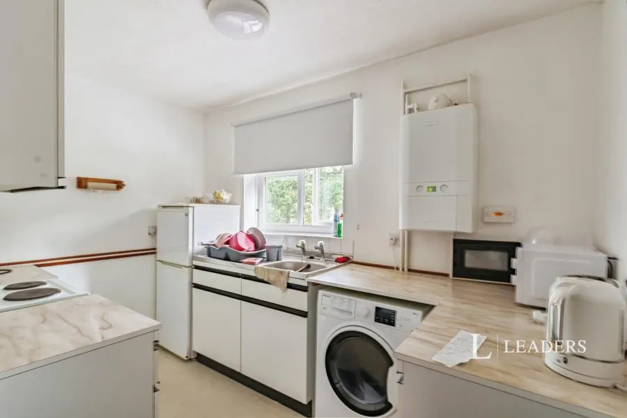 The Weald, East Grinstead, RH19, photo 5
