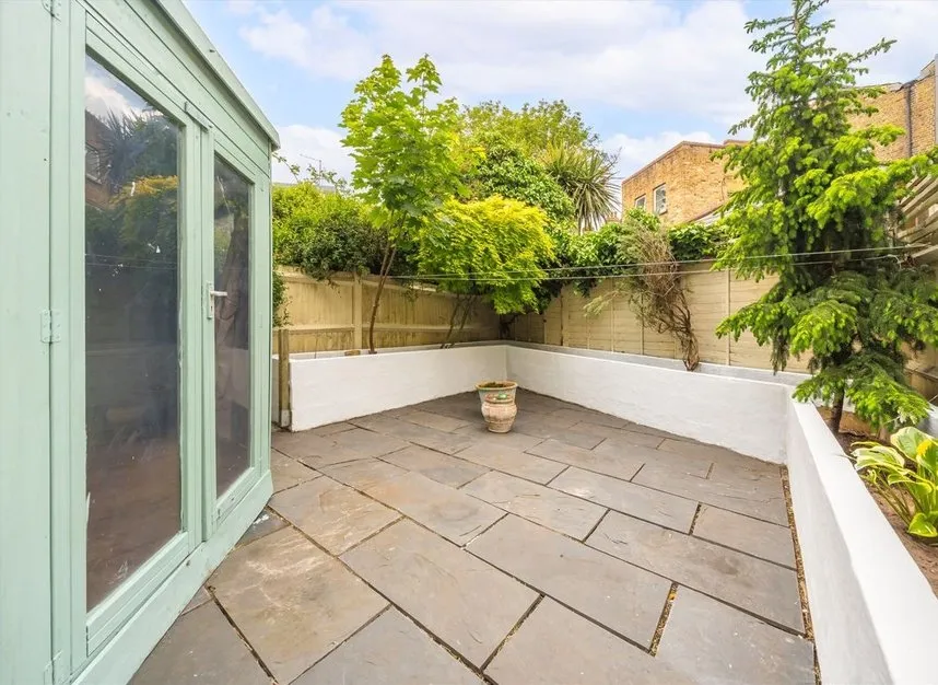 Merton Road, Putney, SW18, photo 3