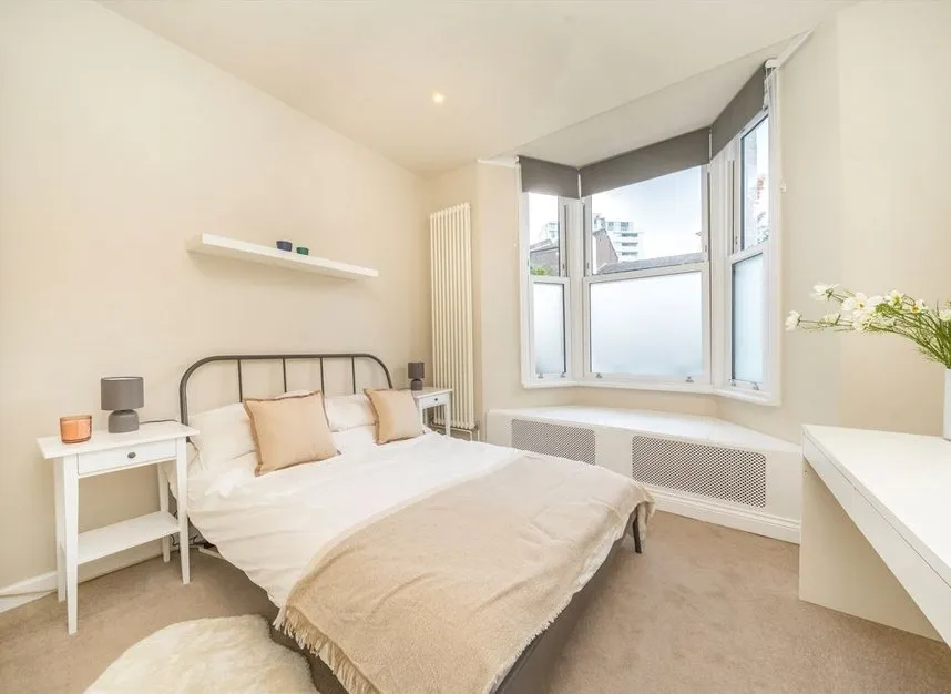 Merton Road, Putney, SW18, photo 5
