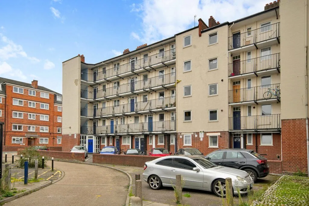2 bed flat for sale — Digby Street, London, E2