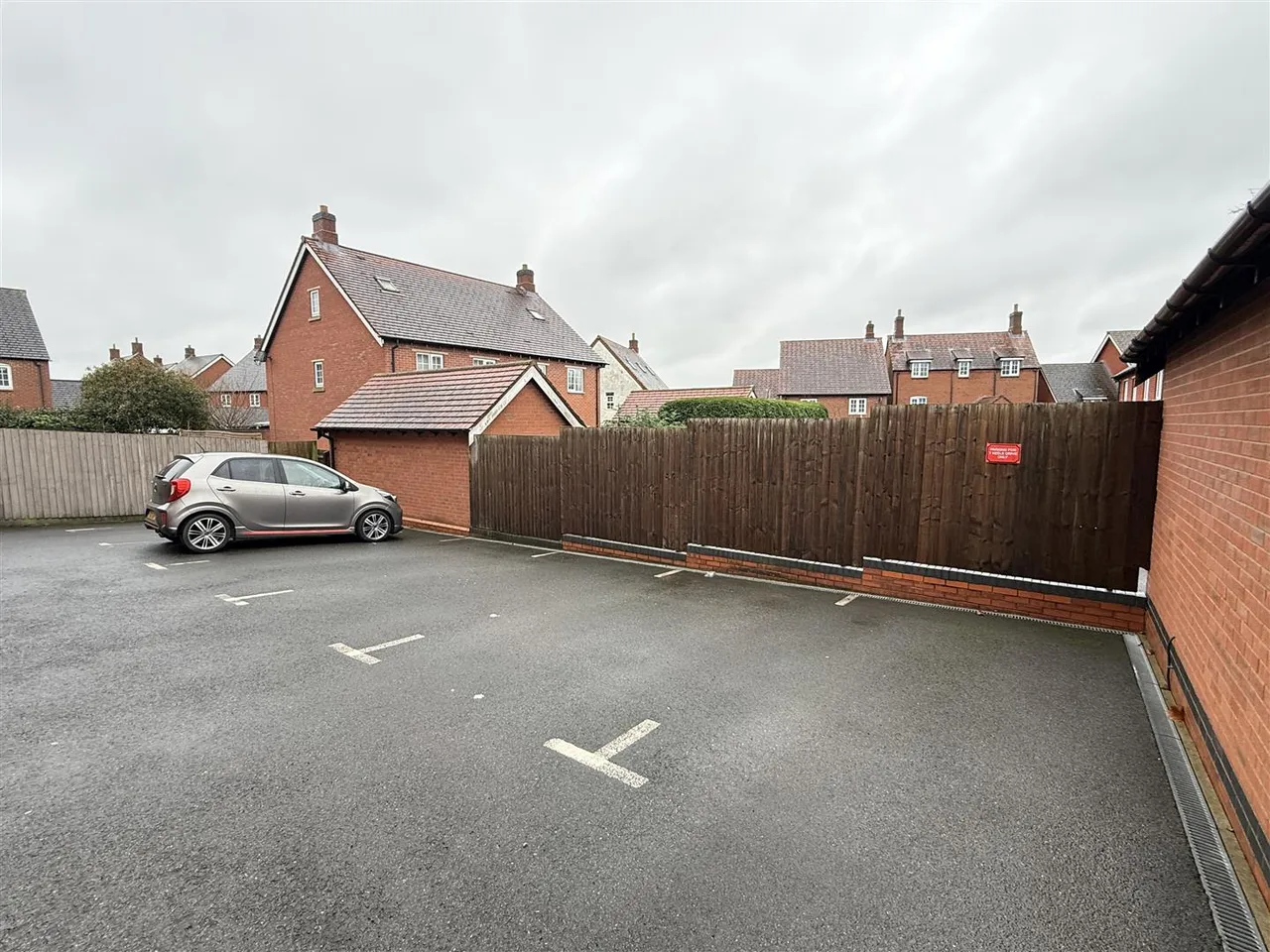 Salford Way, Church Gresley, DE11, photo 8