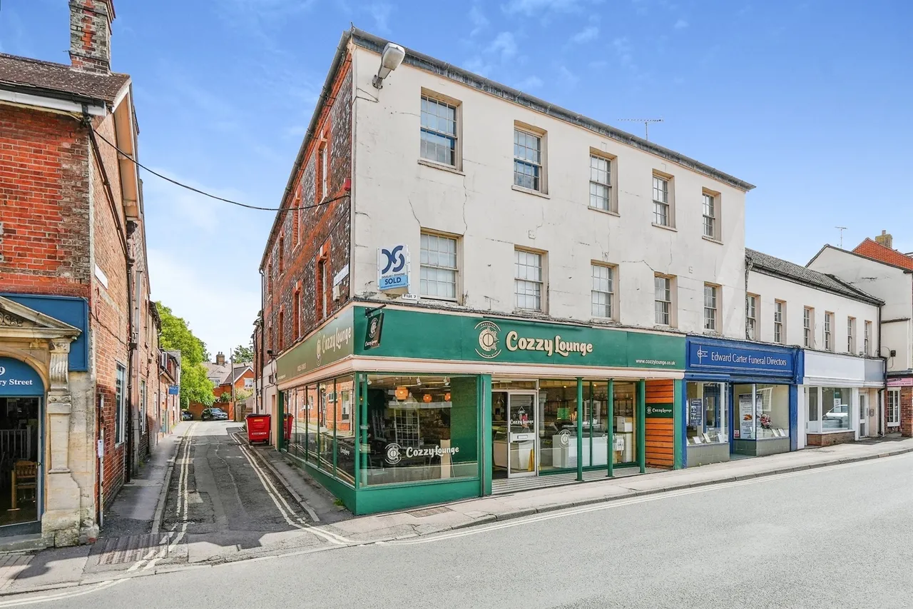 1 bed flat for sale — Post Office Lane, Wantage