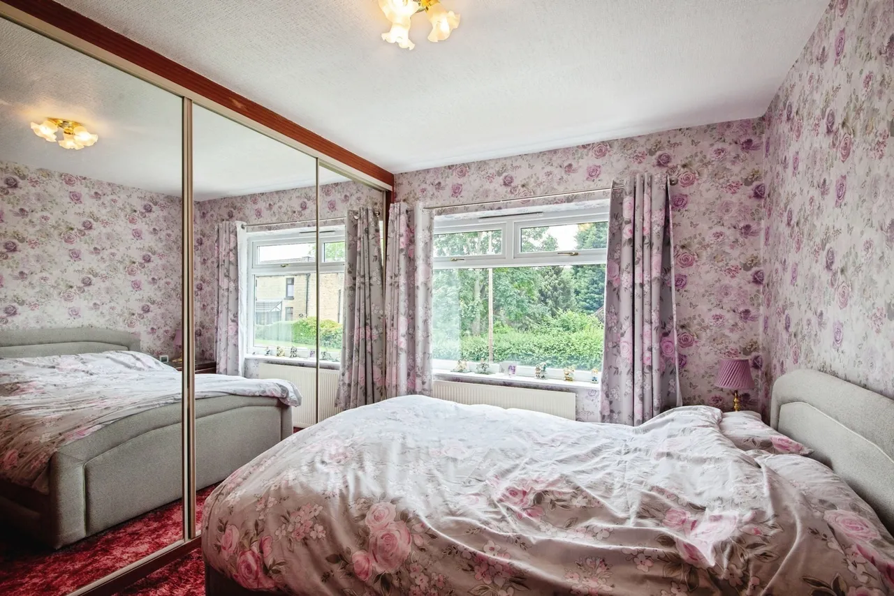 Springwood Lane, High Green, Sheffield, S35, photo 13