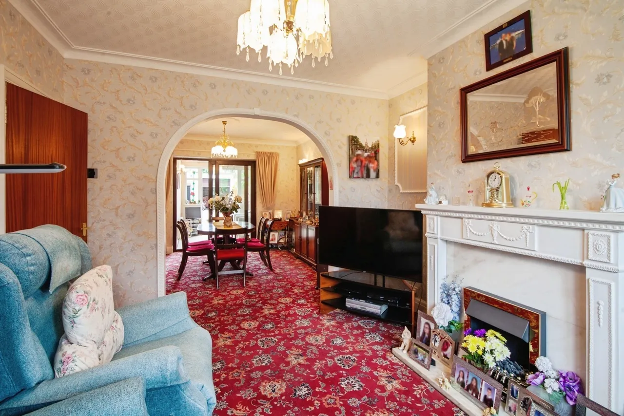 Springwood Lane, High Green, Sheffield, S35, photo 5