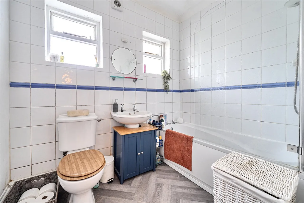Pittville Lawn, Cheltenham, GL52, photo 15