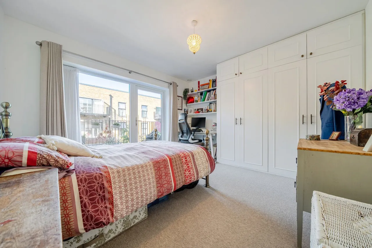 Brumwell Avenue, Woolwich, SE18, photo 5