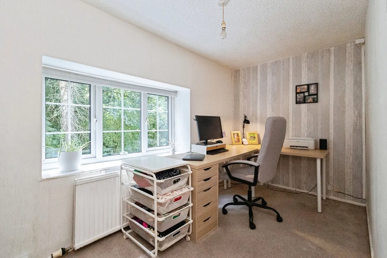 Far Lane, Gorton, Manchester, M18, photo 16