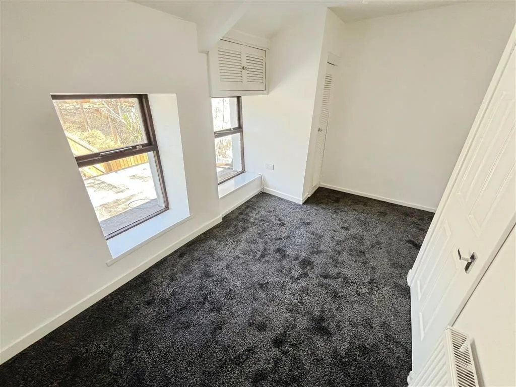 Park Road, Treorchy, CF42, photo 9