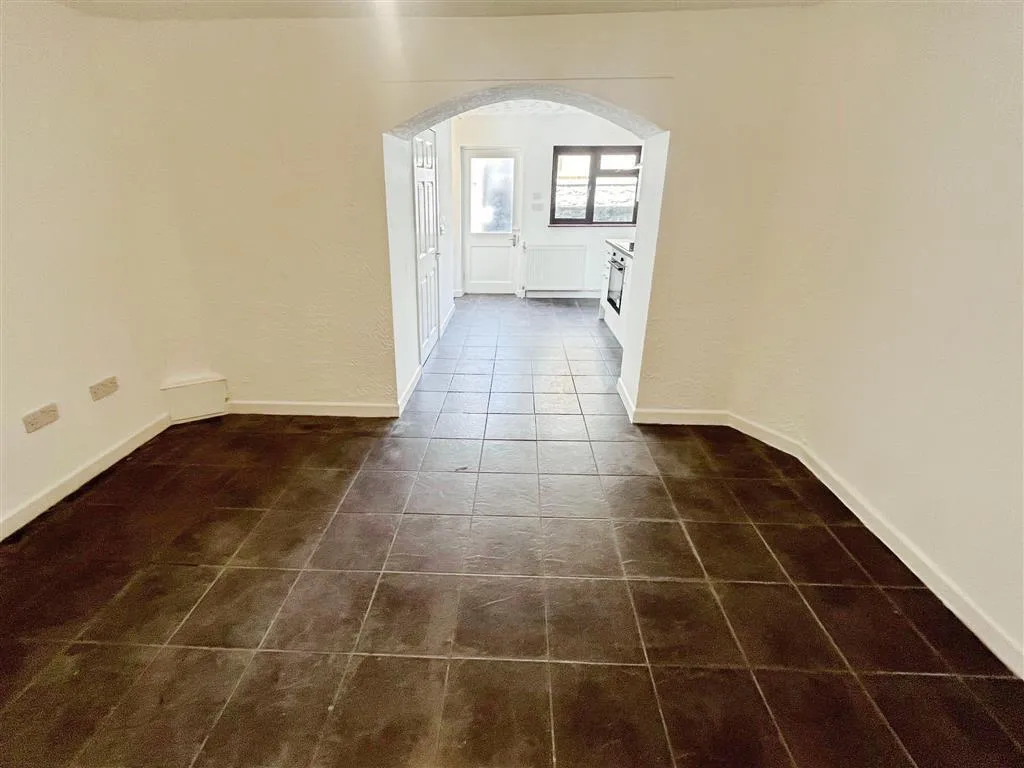 Park Road, Treorchy, CF42, photo 11
