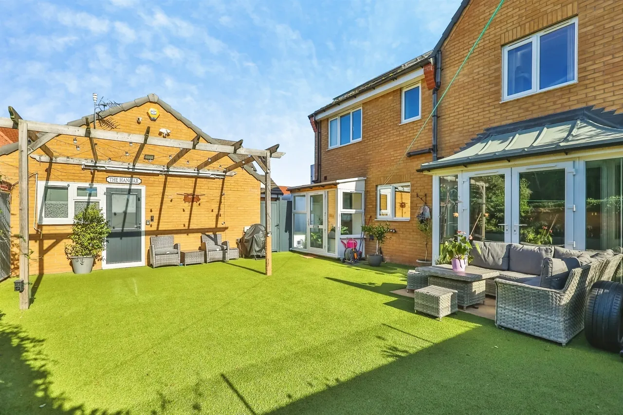 Airfield Way, Hucknall, NG15, photo 7