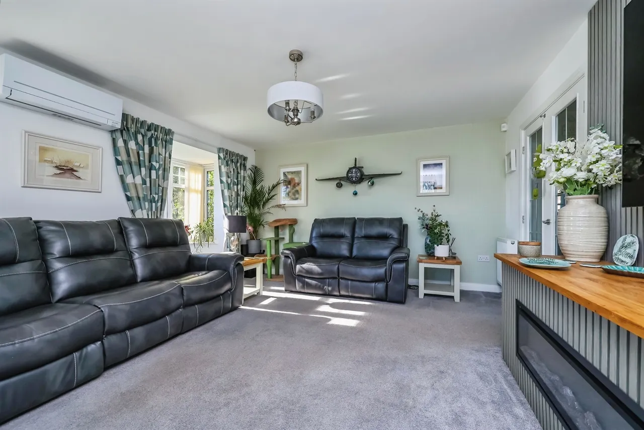 Airfield Way, Hucknall, NG15, photo 13