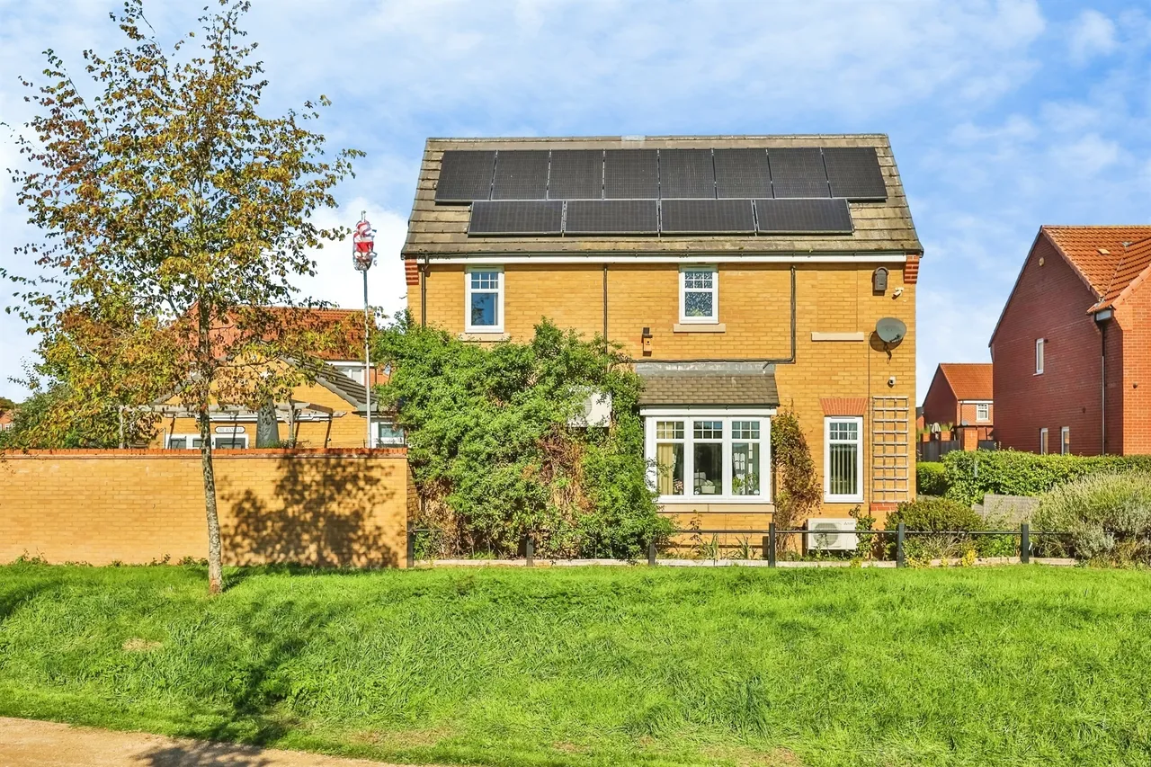 5 bed house for sale, Airfield Way, Hucknall, NG15