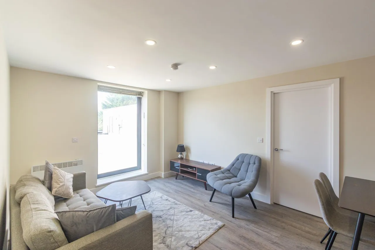 2 bed flat for sale, Stonegate Road, Meanwood, LS6